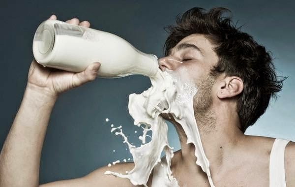 Perché il latte fa male? Ecco le evidenze!